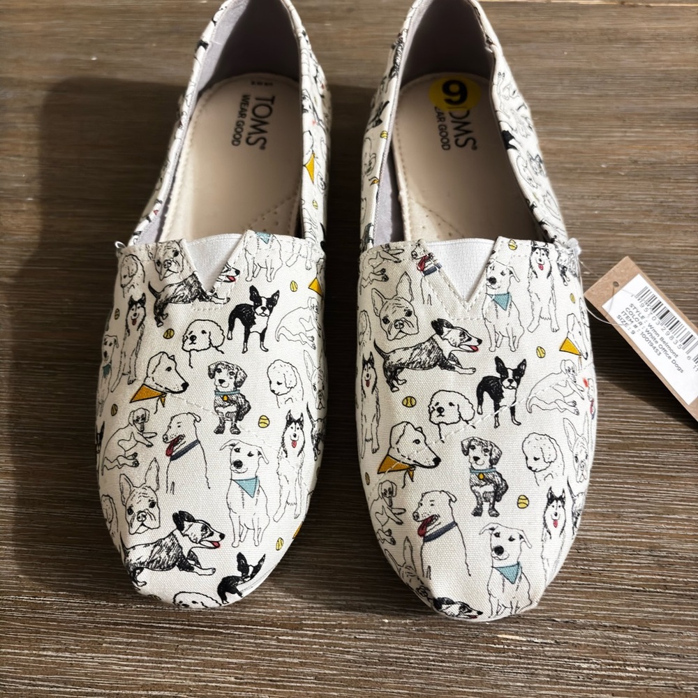 Toms Black and White Dog Print Loafers